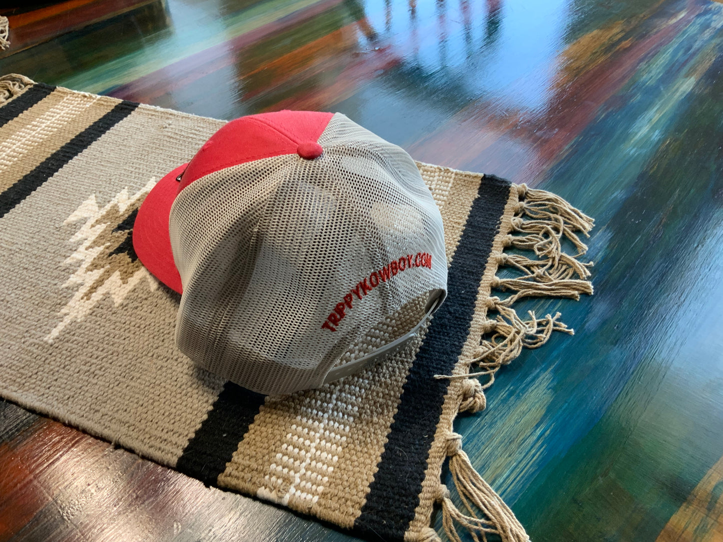Trippy Kowboy logo low trucker hat - Heather Red/ Light Grey